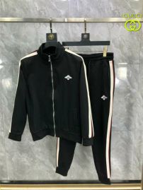 Picture of Gucci SweatSuits _SKUGucciM-3XL12yr0828488